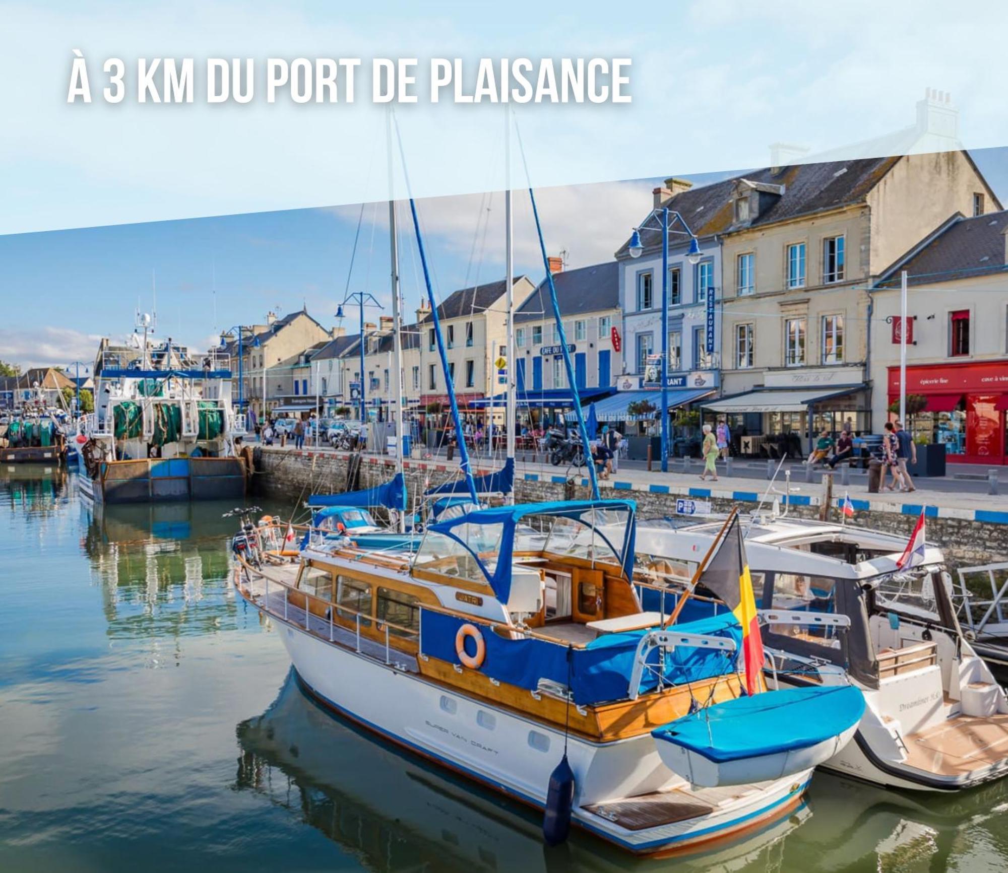 Les Douves Duplex 5 Personnes Lumineux Avec Jardin Et Terrasse Amenagee , Vue Sur Chateau A 5Mn De La Mer, Proche Omaha Beach Et Bayeux Commes Luaran gambar