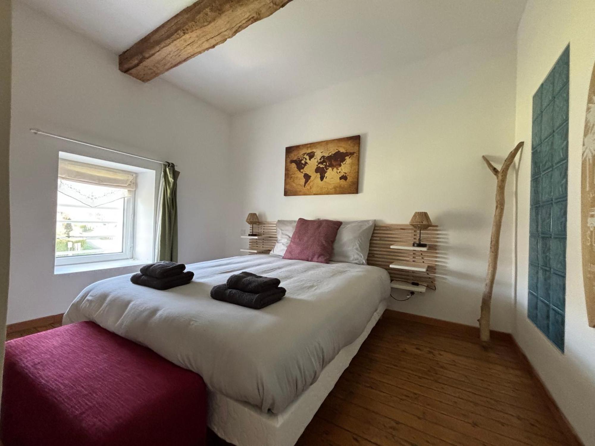 Les Douves Duplex 5 Personnes Lumineux Avec Jardin Et Terrasse Amenagee , Vue Sur Chateau A 5Mn De La Mer, Proche Omaha Beach Et Bayeux Commes Luaran gambar