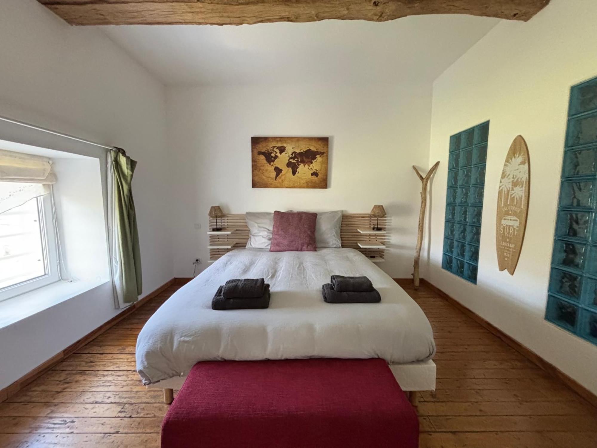 Les Douves Duplex 5 Personnes Lumineux Avec Jardin Et Terrasse Amenagee , Vue Sur Chateau A 5Mn De La Mer, Proche Omaha Beach Et Bayeux Commes Luaran gambar